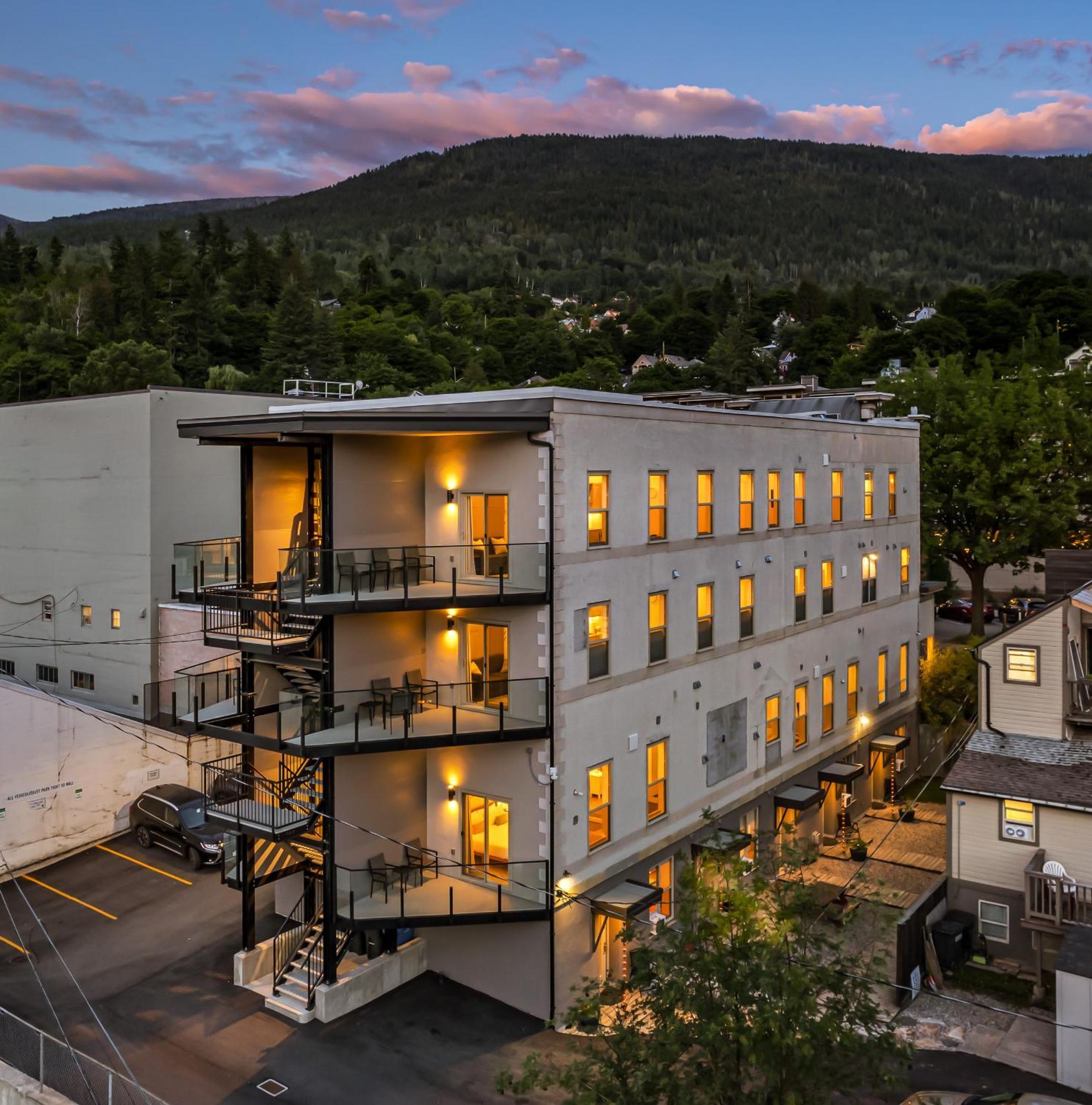 Stirling All Suites Hotel Nelson Bagian luar foto
